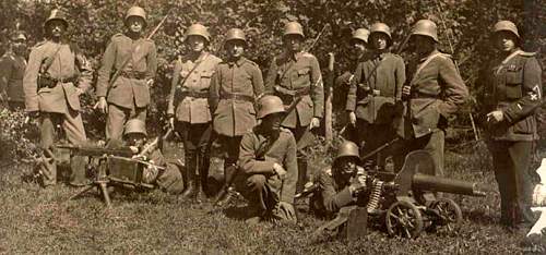 M16 Stahlhelm in Russian White Army Use