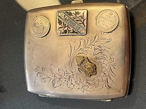 Question and help on Imperial Russia cigarette case