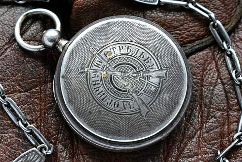 Help with identification of pocket watch (reward for EXCELENT SHOOTING)