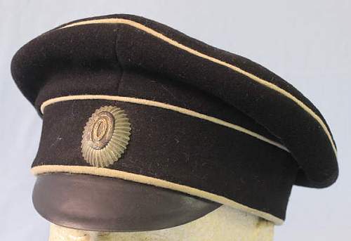 WW1 Russian Navy Officer's peaked/visor cap - 100% original WW1 ?