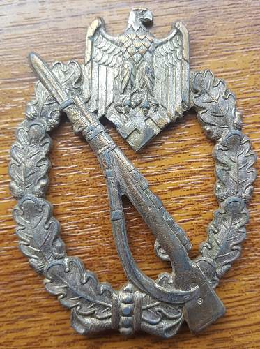 Some Pictures of my Infantrie Sturmabzeichen, or Infantry Assault badge