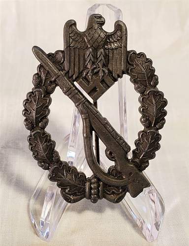 Infanterie-Sturmabzeichen by Funcke &amp; Brüninghaus in zinc, bronze grade