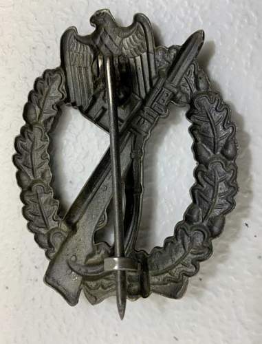 Is this Infanterie-Sturmabzeichen real or fake?