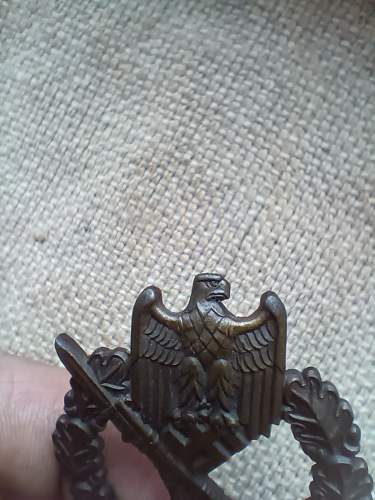 infanterie sturmabzeichen bronze original?