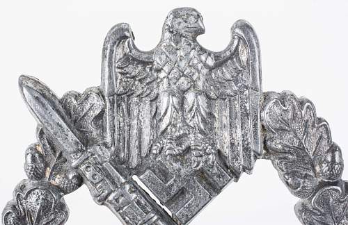 Infanterie Sturmabzeichen in Silber marked FO, original?
