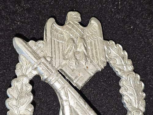 Infanterie Sturmabzeichen.....Authentic WW2?....Opinions please....