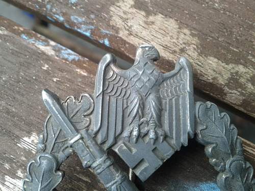 Junker Broken Stem variant Infanterie Sturmabzeichen good or bad?