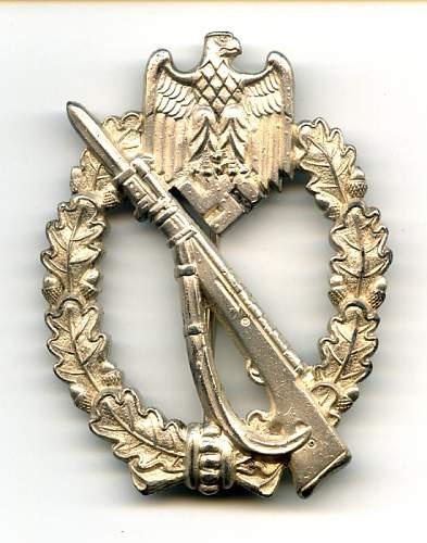 MK in triangle Infanterie Sturmabzeichen