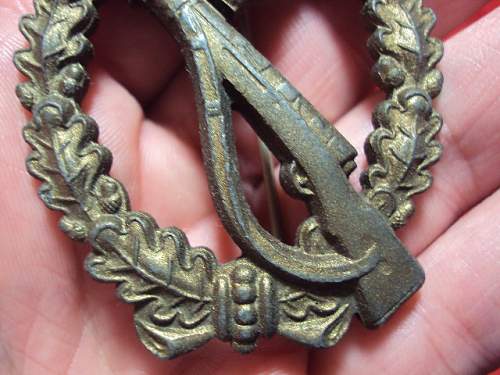 Infanterie Sturmabzeichen in bronze.