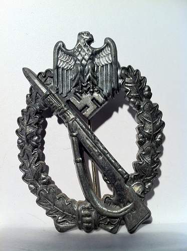 Infantry Assault Badge Infanterie Sturmabzeichen real or fake
