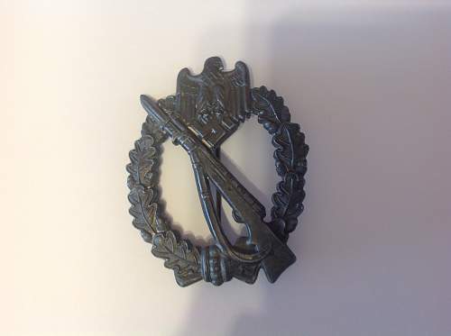 R.S.S. infantry badge value