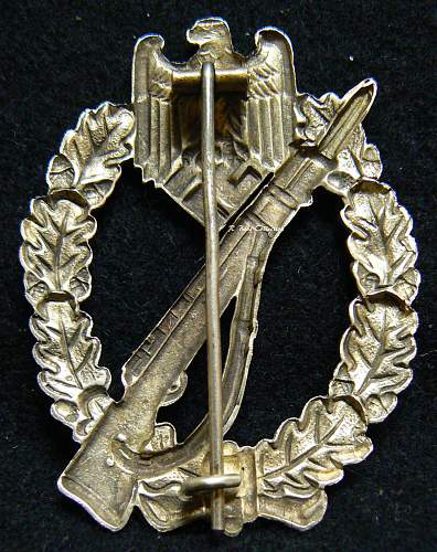 Infanterie Sturmabzeichen in Silber, B.H. Mayer/Schickle