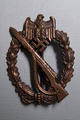 Infanterie Sturmabzeichen in broze - OK?