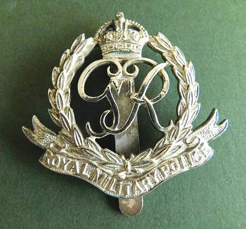 British Royal Military Police Warrant Officer Class I cap badge