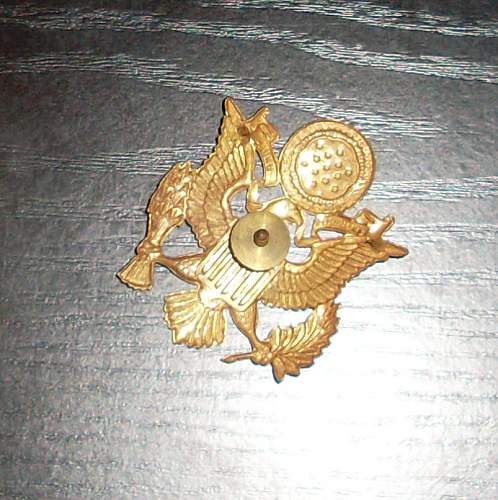 USAAF insignia. ww2 or fake? &amp; what are the cap badges?