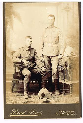 Boer War cloth pith helmet flash