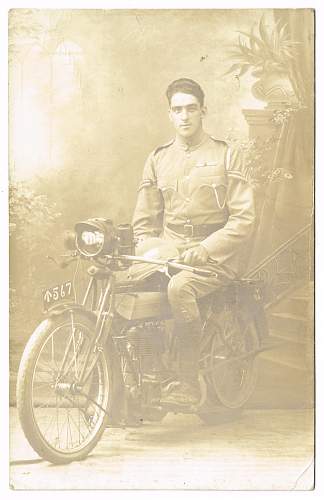 Boer War cloth pith helmet flash