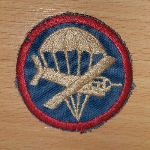 WWII Paraglide Officer Garrison Cap Patch?