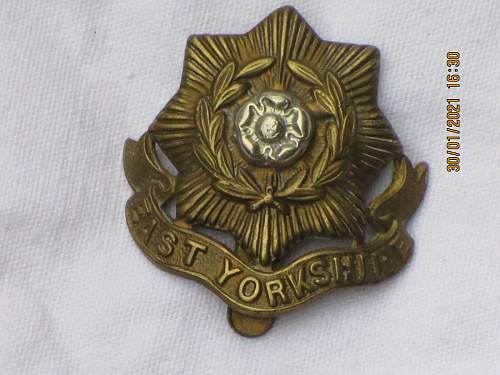 East Yorkshire cap badge?