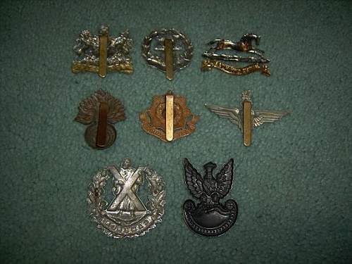 Various British insignia- WWII?