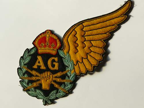 Jewelers made RCAF Flight Engineer half wing in silver ?