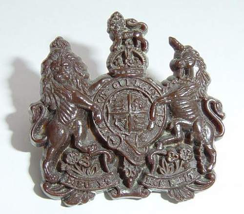 WW2 British Plastic Cap badges