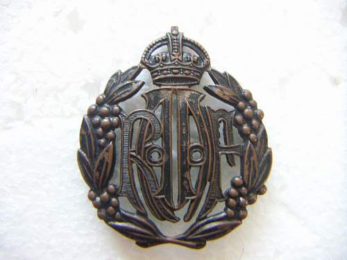 Post your WW2 Australian Insignia.