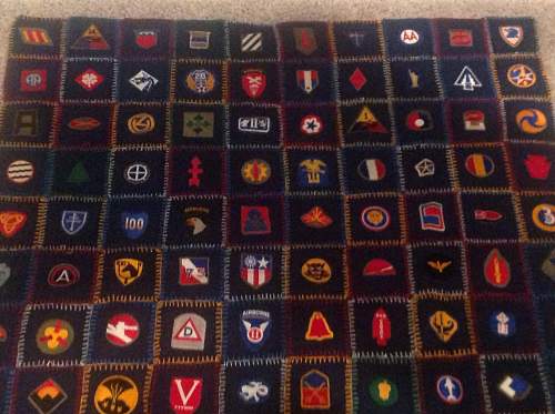 WW2 Quilt found - mostly if not all USunits, but I need help identifying