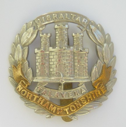 Northamptonshire Regt cap badge