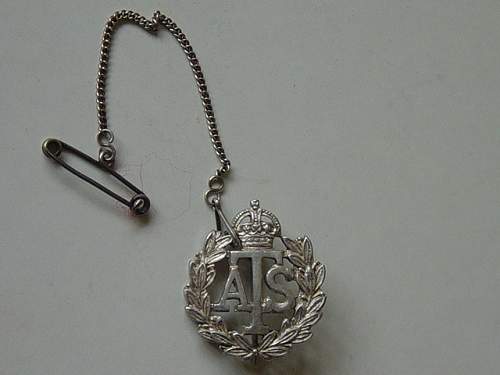 The early 1939 ATS silver lapel badge issued in lieu of uniform