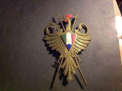 Help with pre ww2 French/spanish North African Colonial badges