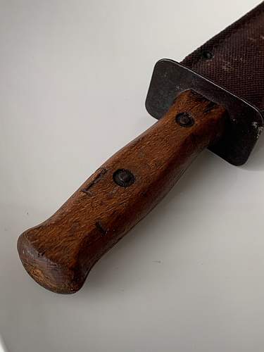 Unknown fighting knife