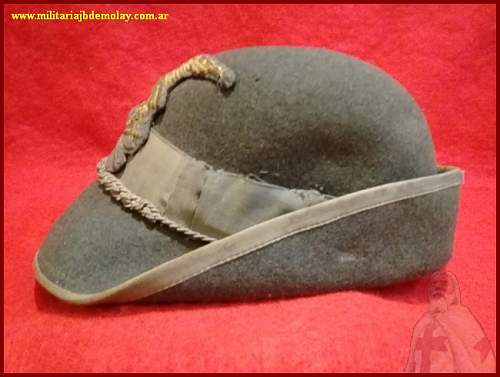 Help with Alpini hat WW2 or not?