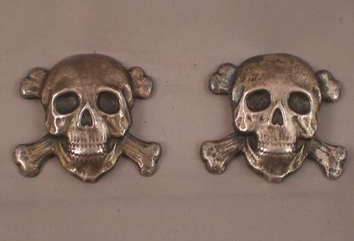 Brigate Nere skull insignia