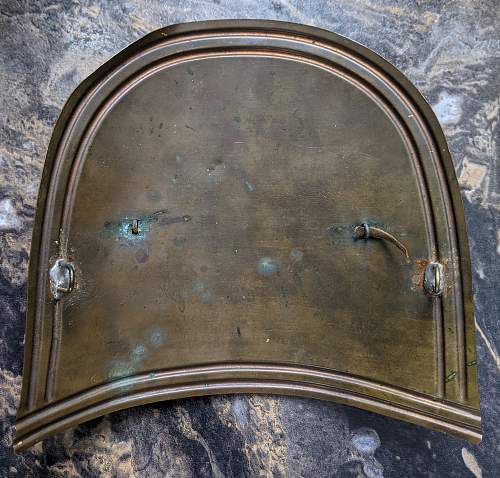 Help needed !!  ALarge &quot;Roman&quot; type Shako for identification,