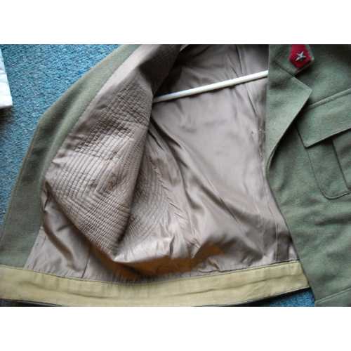 Italian Artillery Officer Jacket, original?