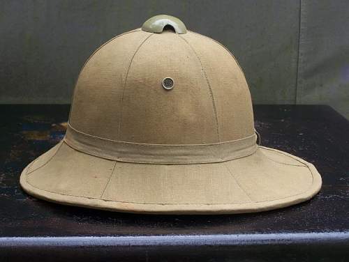 Italian pith helmets