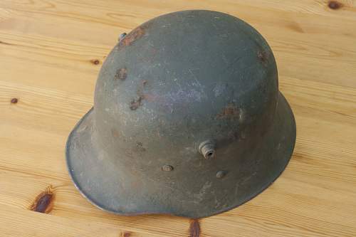 Information on Austrian M17 helmet as used by the Finnish Army