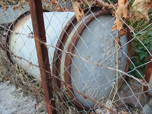 WW2 Italian oil barrels?????  Need help!!!!!!!!!!!!!!!!!!!!!!!!!!!!!!!!!!!!!