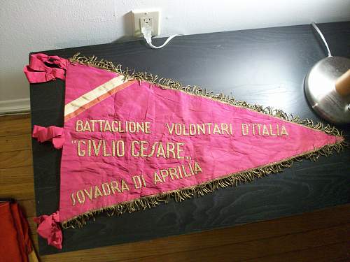 Help: Cannot identify this Italian pennant- &quot;GIULIO CAESARE&quot;