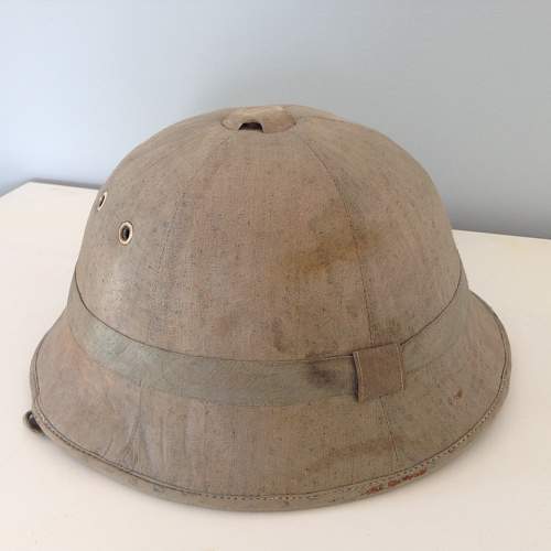 Is This A Wartime Tropical Hat?