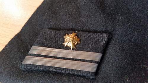 Unknown Japanese Collar Rank - Navy?