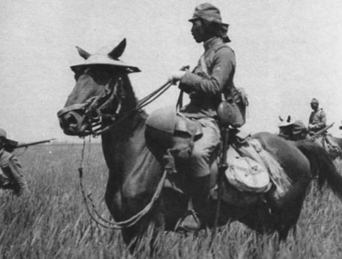 The Evolution of the Japanese Imperial Army Sun Helmet (1915-1945)