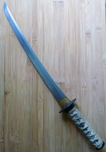 &quot;Civilian&quot; Wakizashi use in WWII? How common was this?