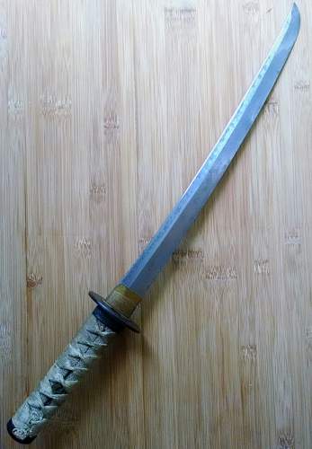 &quot;Civilian&quot; Wakizashi use in WWII? How common was this?