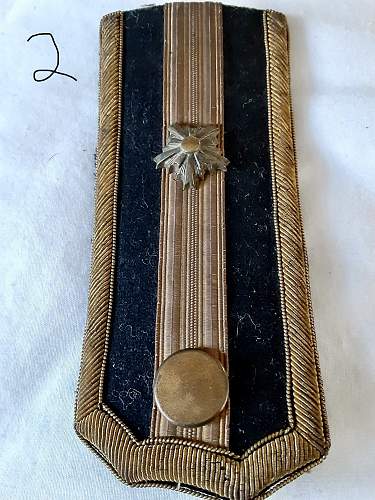 Help please with identification of Japanese shoulder boards