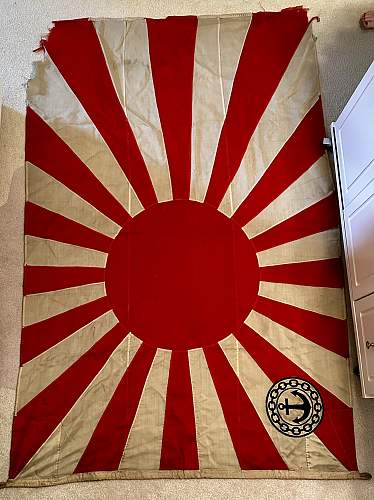 Help please with Japanese naval flag