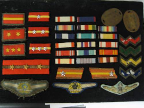 Japanese rank, ribbons and pilots badges ID please