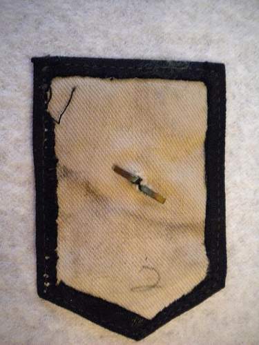 Japanese Naval Patch (what is it?)