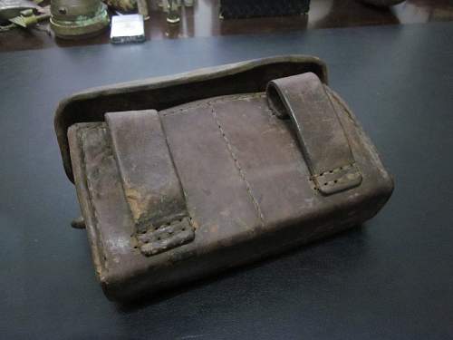 Japanese WW2 Leather Ammo Pouch